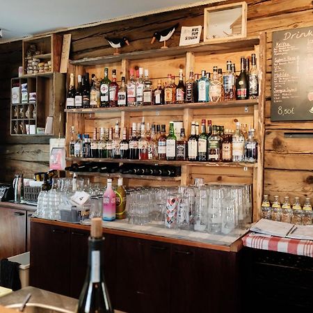 Bed & Breakfast Restaurang Sybarit Houtskar Dış mekan fotoğraf