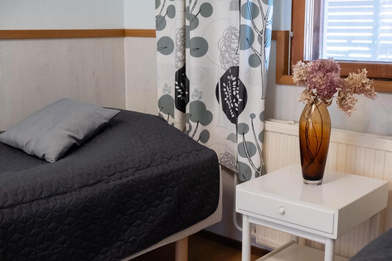 Bed & Breakfast Restaurang Sybarit Houtskar Dış mekan fotoğraf
