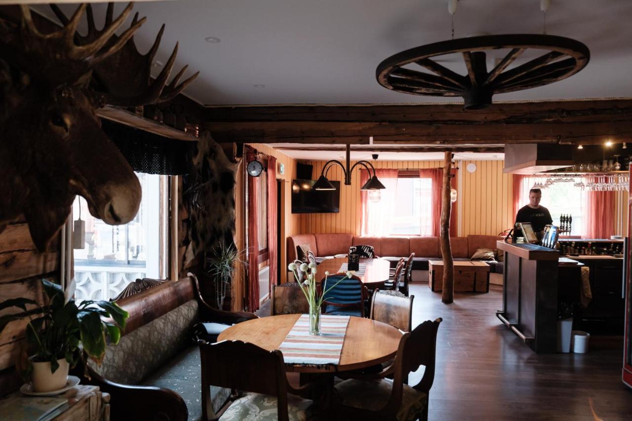 Bed & Breakfast Restaurang Sybarit Houtskar Dış mekan fotoğraf